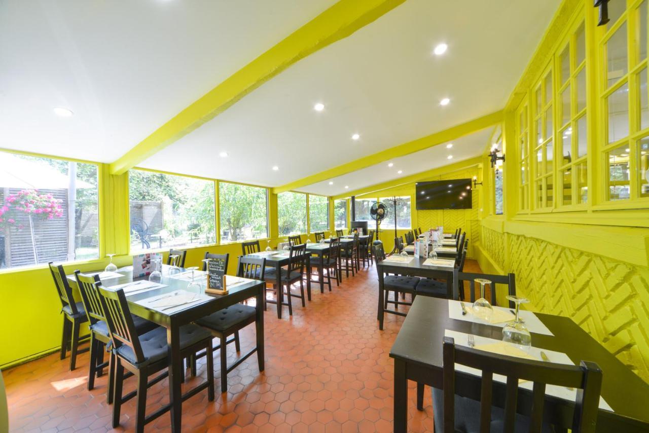 Logis - Hotel Restaurant La Mire ビアルゾン エクステリア 写真